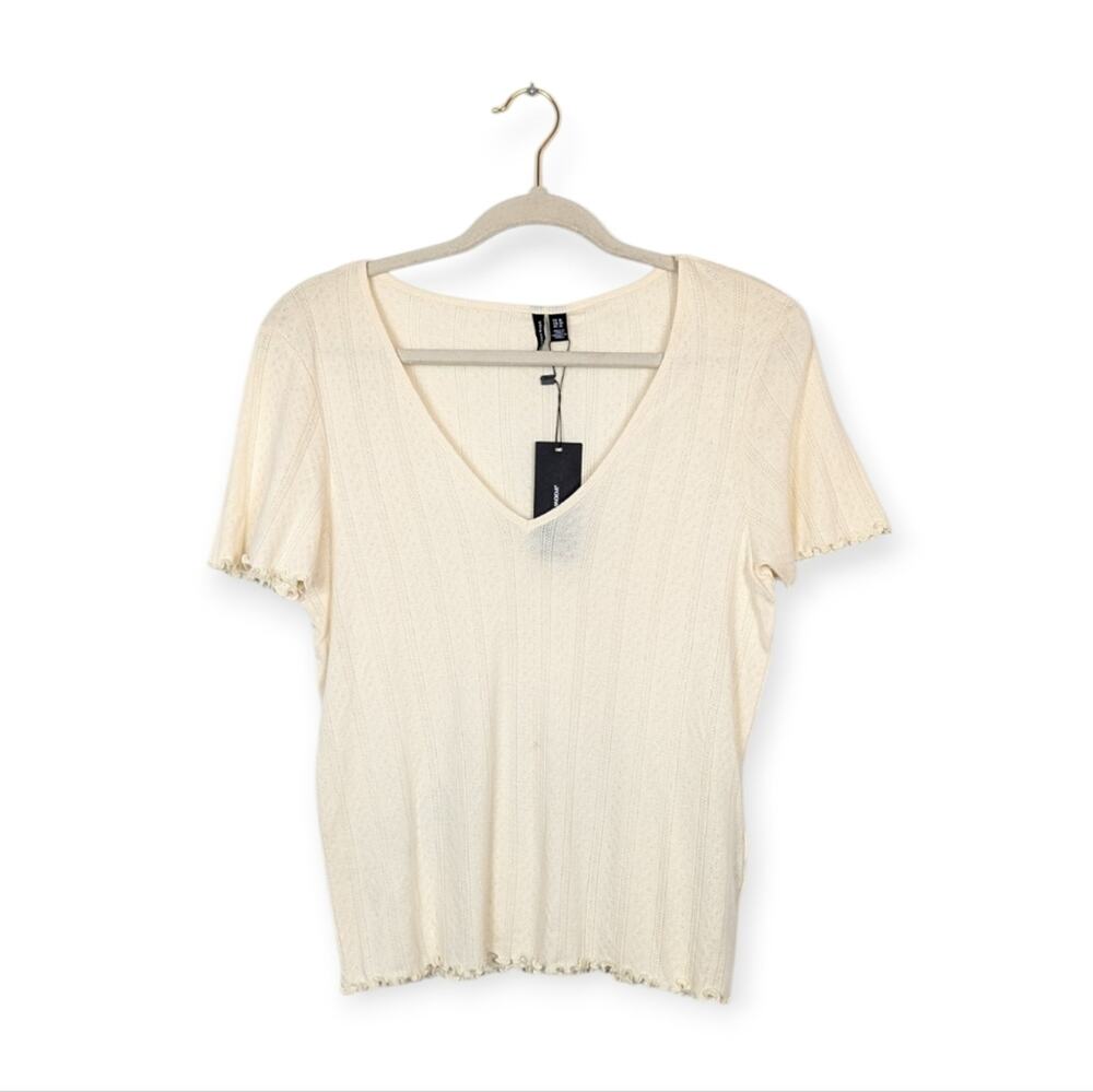 NWT Vero Moda Short Sleeve Lettuce Edge V-Neck Top Size XL